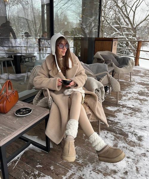 , Беж, 42-46, Еко-хутро барашка+ утеплена підкладка