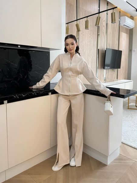 , Беж, 42-44, якісна петля Туречична